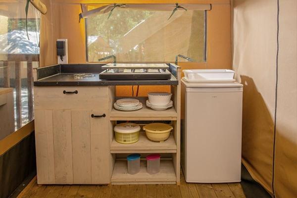 Camping Chateau De Galaure Chateauneuf-de-Galaure Bilik gambar